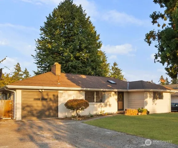 11644 19th Avenue SW, Burien, WA 98146