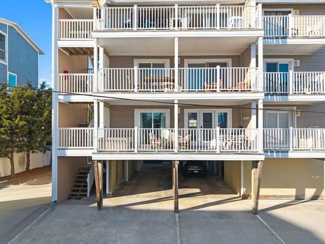 1503 Carolina Beach Ave N #1A, Carolina Beach, NC 28428