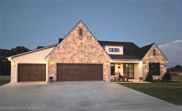 1201 Twisted Oak Way, Greenwood, AR 72936