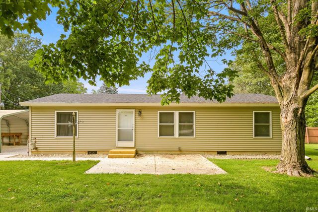 5762 N  2nd St, Warsaw, IN 46582