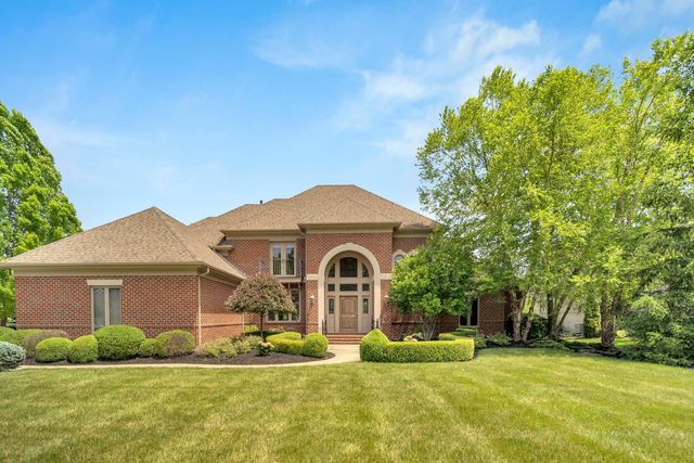 2274 Signature Dr N, Xenia, OH 45385