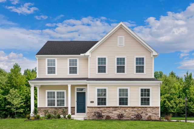 Columbia w/ Finished Basement Plan in Woodsong Meadows, Middlefield, OH 44062