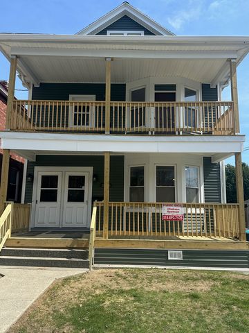 2166 13th St #2, Troy, NY 12180
