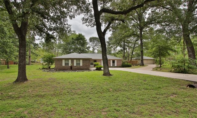 24714 Hickory Hill Rd, The Woodlands, TX 77380