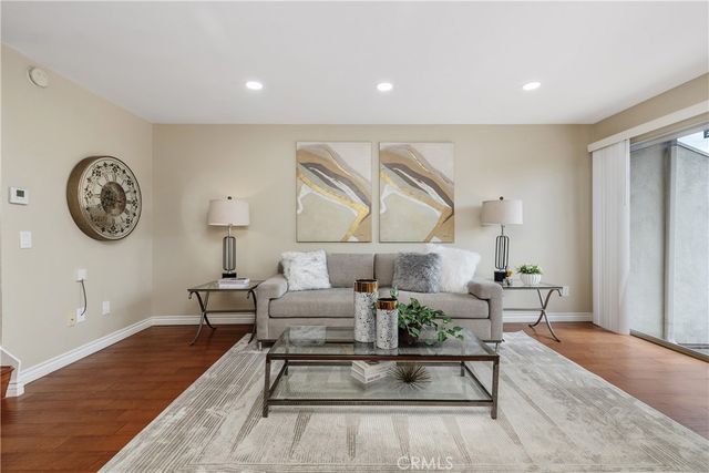 1643 N  Gilbert St, Fullerton, CA 92833