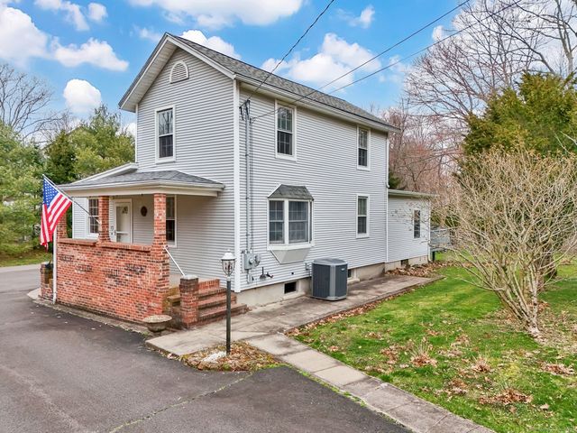 82 Constitution St, Wallingford, CT 06492