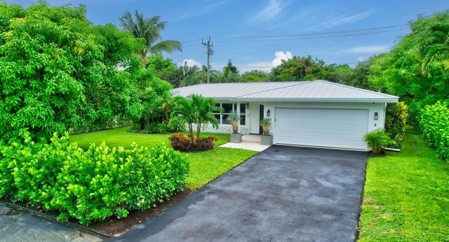 688 Heron Dr, Delray Beach, FL 33444