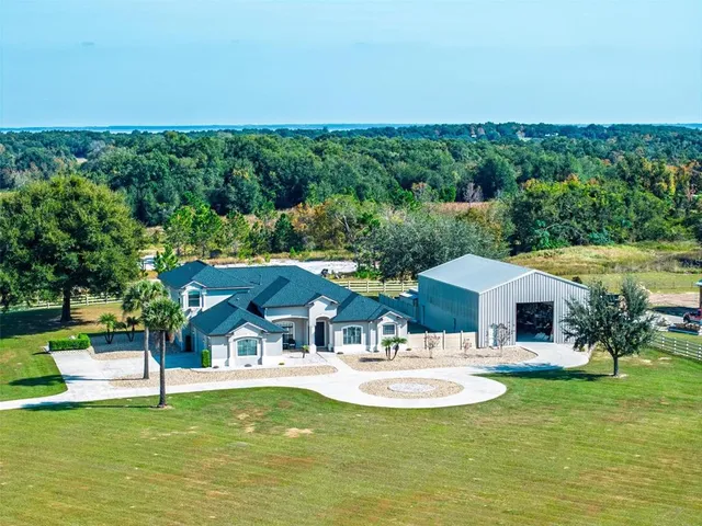 19850 Sugarloaf Mountain Rd, Clermont, FL 34715