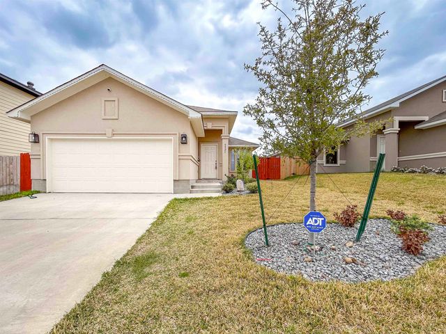 5521 Texana St, Laredo, TX 78046