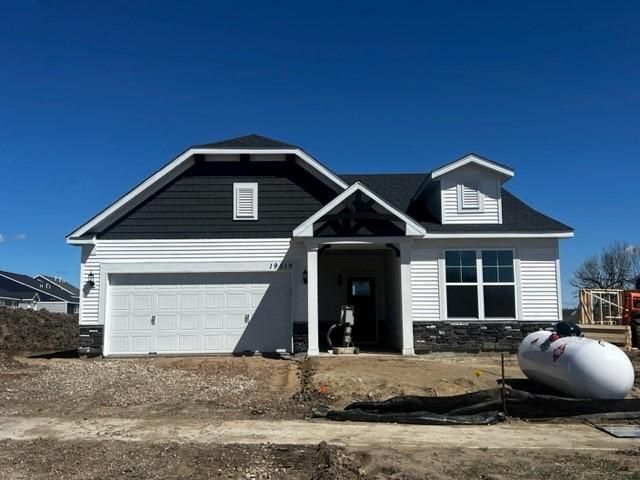 19519 102nd Pl, Rogers, MN 55374