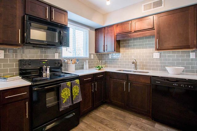 1438 Bouldercrest Rd #1466-E2, Atlanta, GA 30316