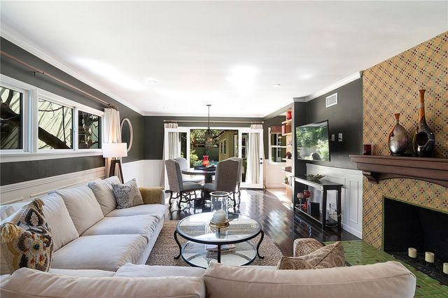 544 N  California St, Burbank, CA 91505