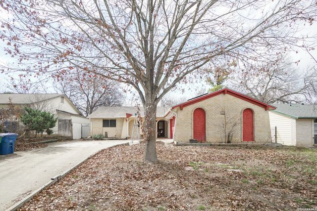 7610 Meadow Green, San Antonio, TX 78251