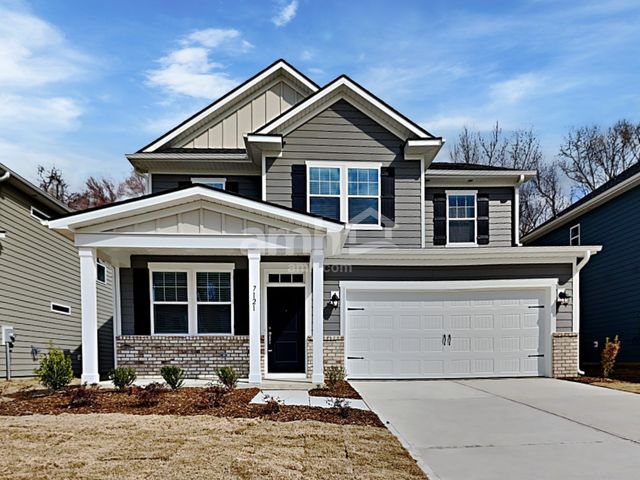 7121 Garrett Ct, Charlotte, NC 28214