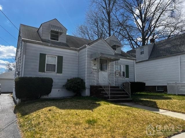 45 Douglas St, Fords, NJ 08863