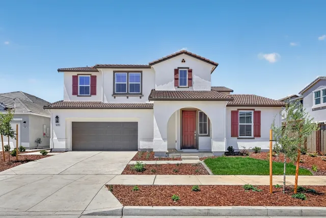 10276 Golden Sunray Dr, Elk Grove, CA 95757