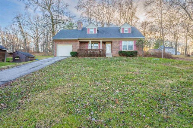 315 Windsong Dr, Hawesville, KY 42348