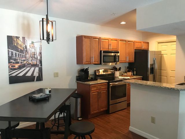 5100 S  Macdill Ave #112, Tampa, FL 33611