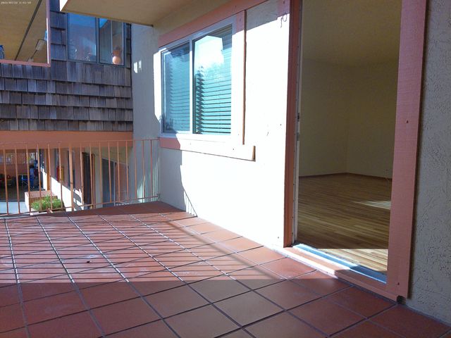 4827 Appian Way #10, El Sobrante, CA 94803