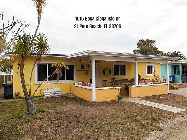 1015 Boca Ciega Isle Dr, Saint Pete Beach, FL 33706