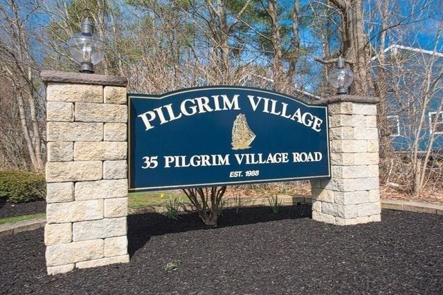 35 Pilgrim Village Rd #1001, Taunton, MA 02780