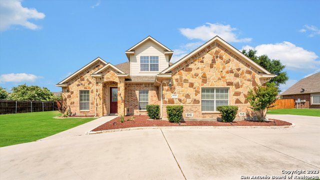 7037 Hallie Heights, Schertz, TX 78154