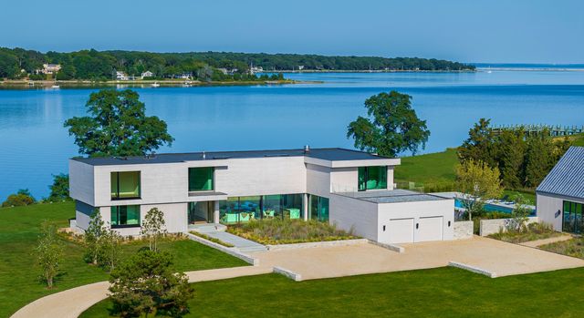 1 Pandion Rd, Shelter Island, NY 11964