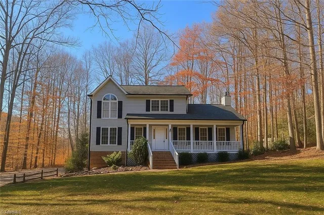 185 Pine Brook Pl, Wilkesboro, NC 28697
