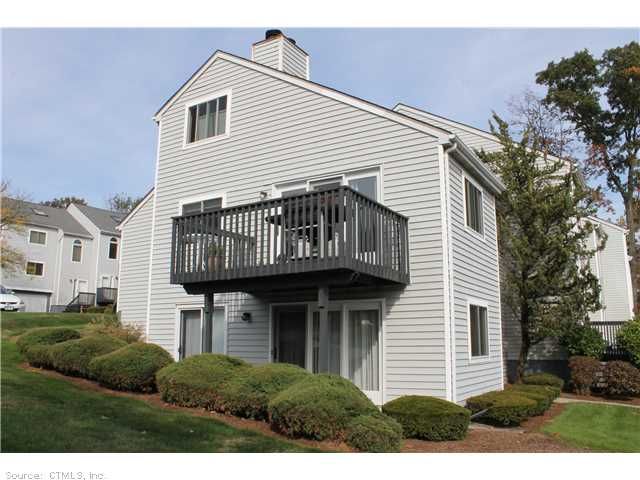 3 Hunters Run, Cromwell, CT 06416