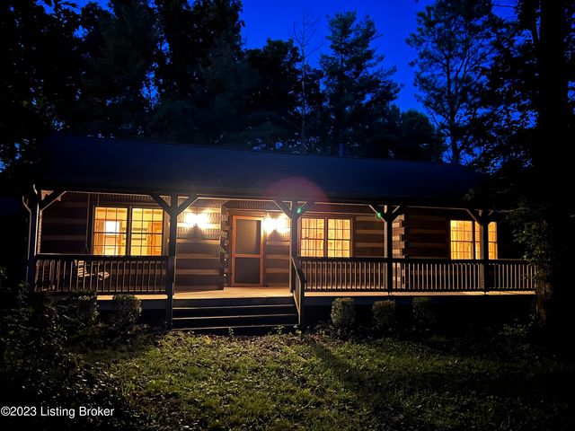 401 Ash Ave, Pewee Valley, KY 40056