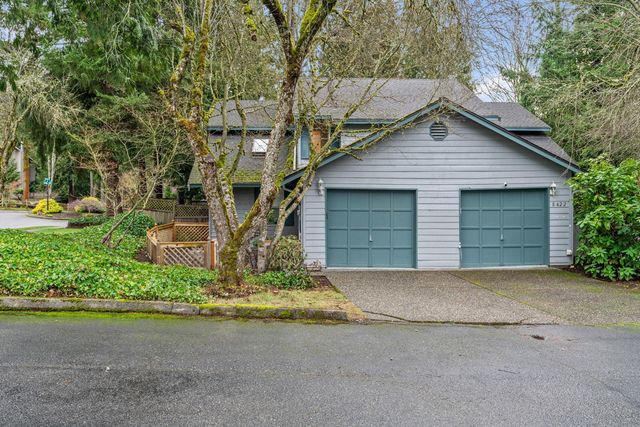 8420 139th Ave NE, Redmond, WA 98052