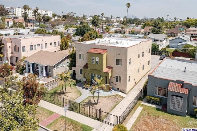 2940 9th Ave, Los Angeles, CA 90018