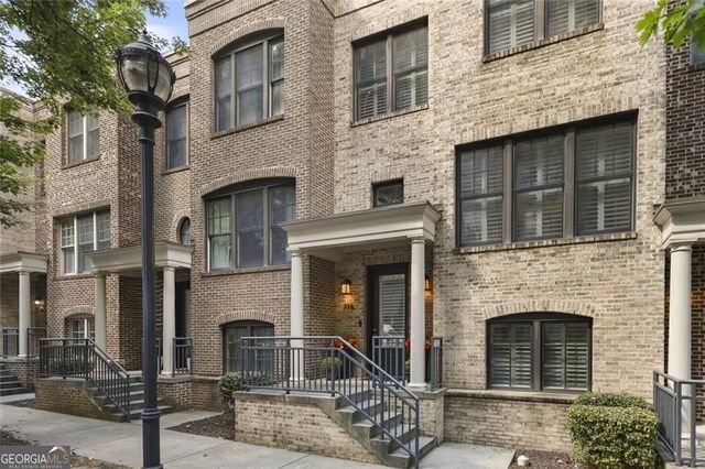 718 Cosmopolitan Dr NE, Atlanta, GA 30324