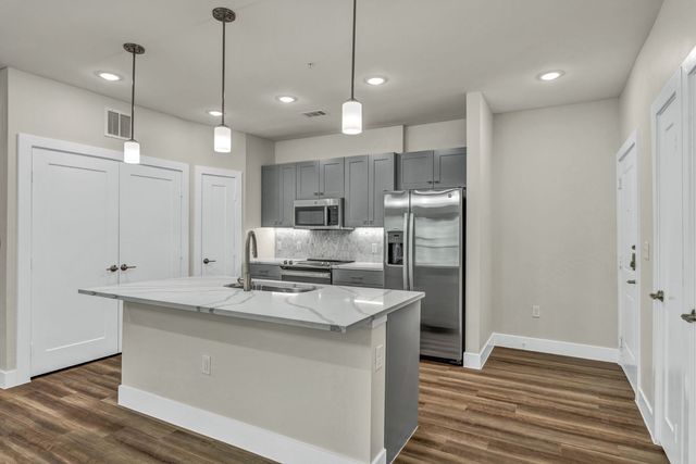 1501 W  Howard Ln #3001, Austin, TX 78753