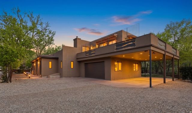 98 Bridge Rd, Rockville, UT 84763