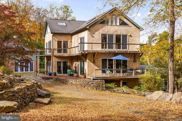 7640 Tohickon Hill Rd, Pipersville, PA 18947