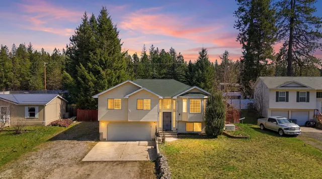 37714 N  Sheets Rd, Spokane, WA 99009