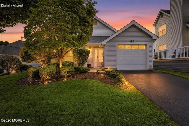 86 Almond Road, Freehold, NJ 07728