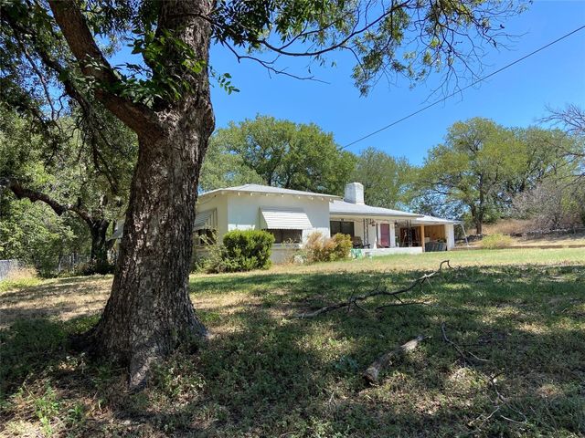 515 S  Meridian, Iredell, TX 76649