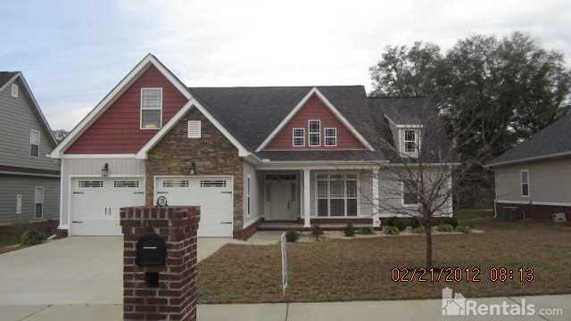 208 Southern Winds Dr, Enterprise, AL 36330