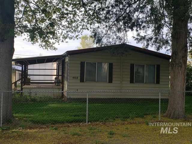 460 3rd Ave E, Wendell, ID 83355