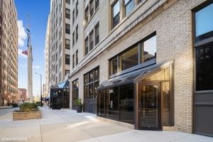 680 S  Federal St #210, Chicago, IL 60605