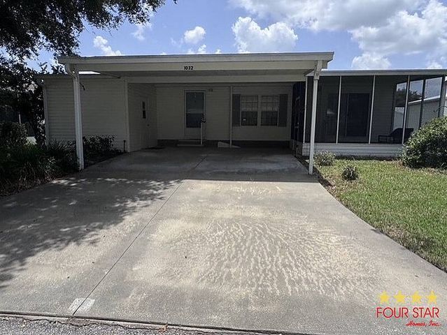1013 Mahogany Bend Dr, Deland, FL 32724