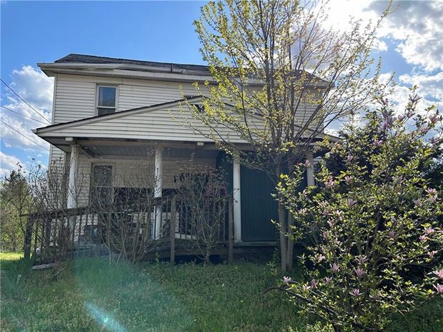1330 Springfield Pike, Connellsville, PA 15425