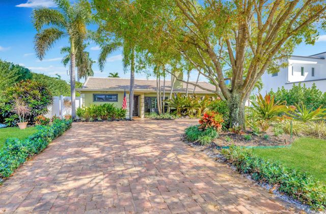 1409 Pine Ln, Delray Beach, FL 33444
