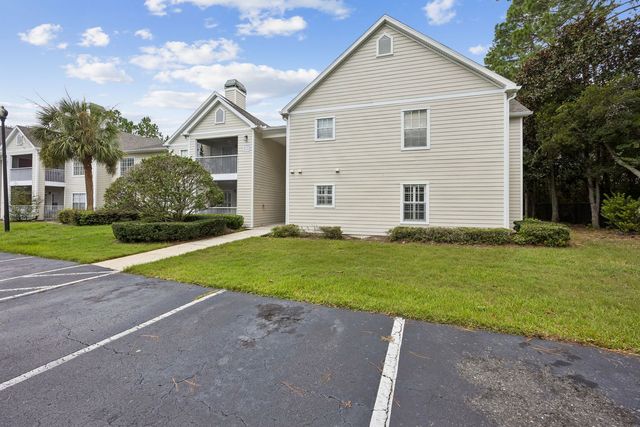 30936 Paradise Cmns #215, Fernandina Beach, FL 32034