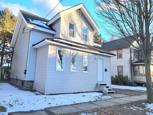 63 Bliss St, West Springfield, MA 01089