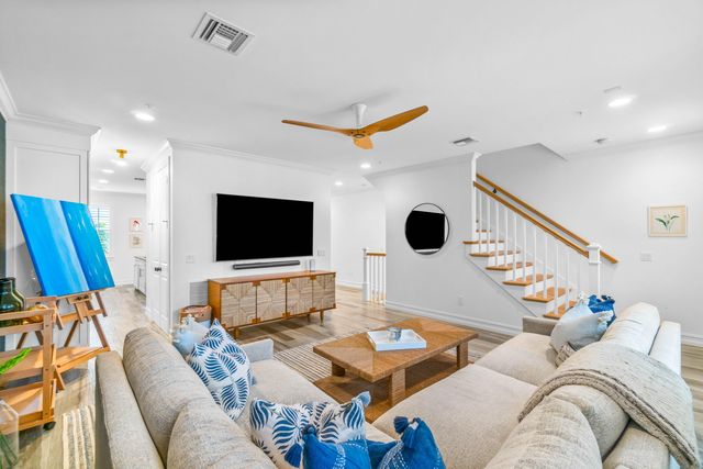 308 W Cannery Row Circle, Delray Beach, FL 33444