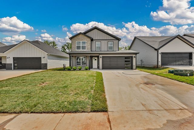 2673 Brewster Dr #4, Clarksville, TN 37042