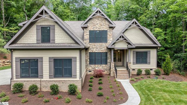 227 Snap Dragon Way, Landrum, SC 29356